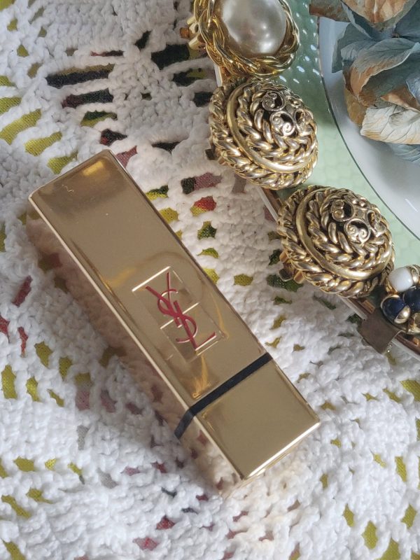 Rouge à lèvres Yves Saint Laurent rouge pur couture – Image 4