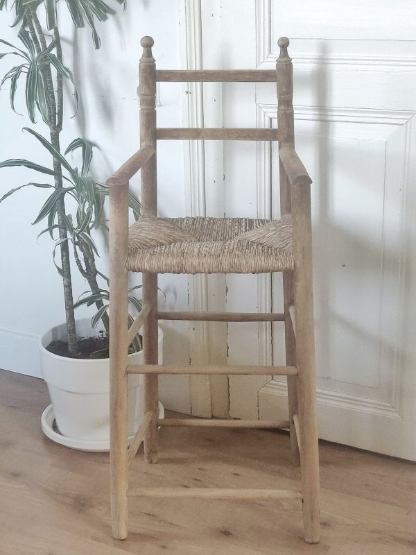 Réservée Malika - Ancienne chaise haute paillée – Image 4