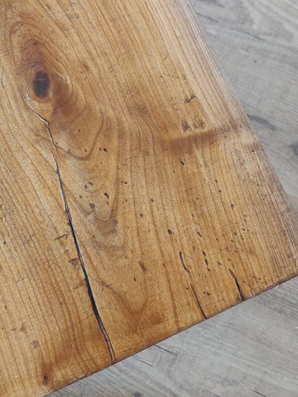 Réservée jusqu' au 5/09 - Table basse brutaliste bois couleur miel – Image 5