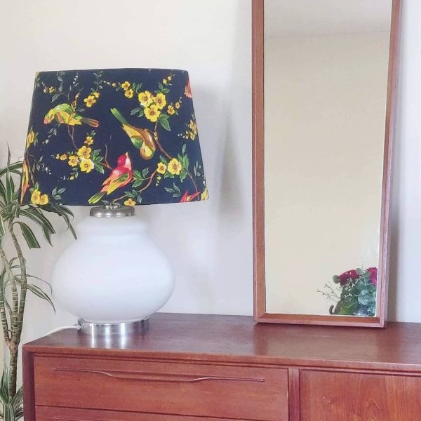 Miroir scandinave en teck , forme trapézoïdale