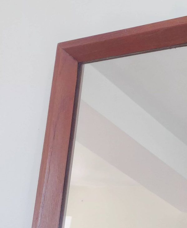 Miroir scandinave en teck , forme trapézoïdale – Image 3