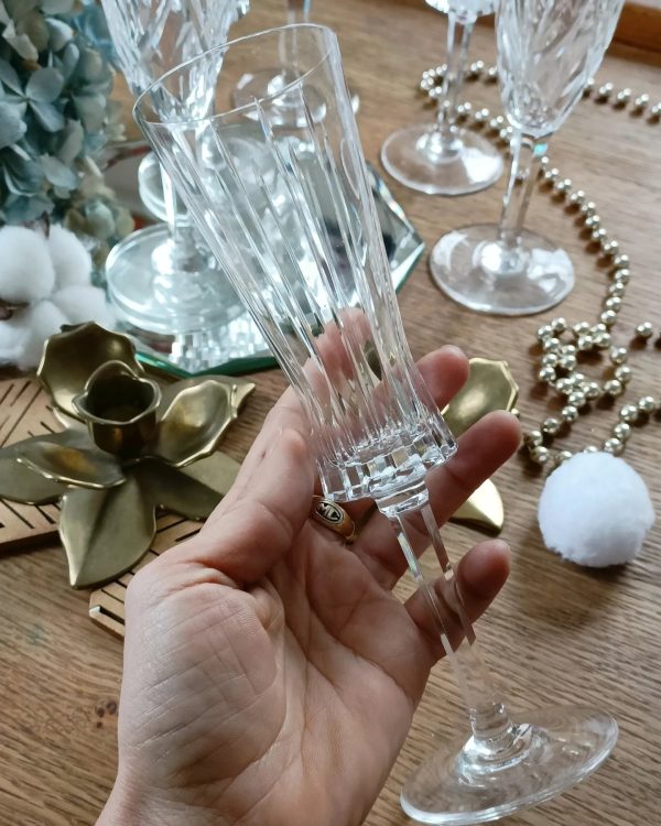 Set de 6 flûtes à champagne dépareillées en cristal de prestige (Saint Louis) – Image 2