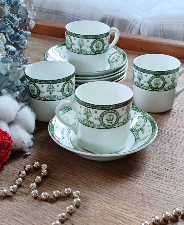 Set de 4 tasses et 6 soucoupes style Empire