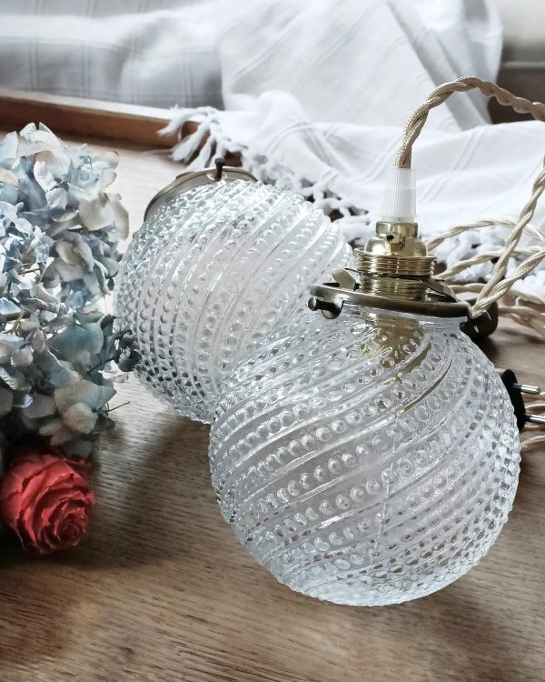 Baladeuse "précieuse" globe boule en verre moulé – Image 2