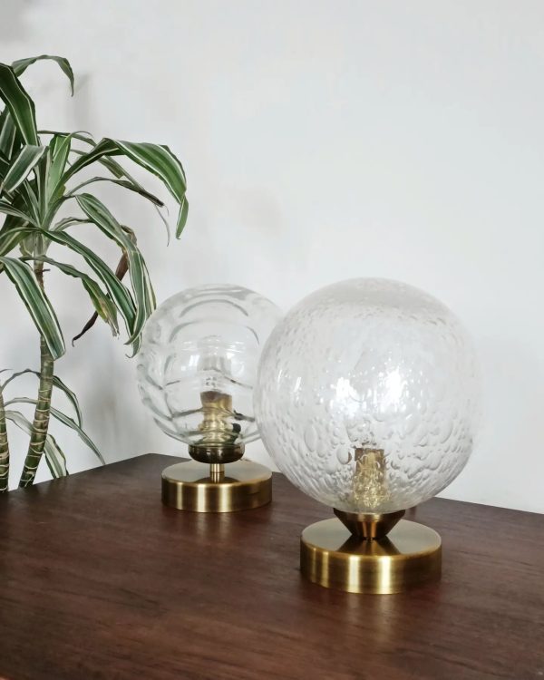 Lampe à poser globe verre bullé – Image 4