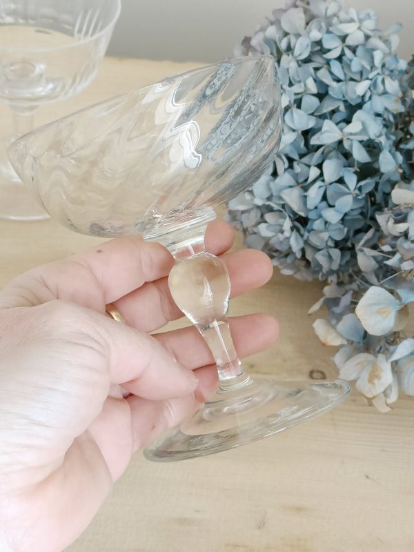 Service de 6 coupes à champagne dépareillées en cristal – Image 3