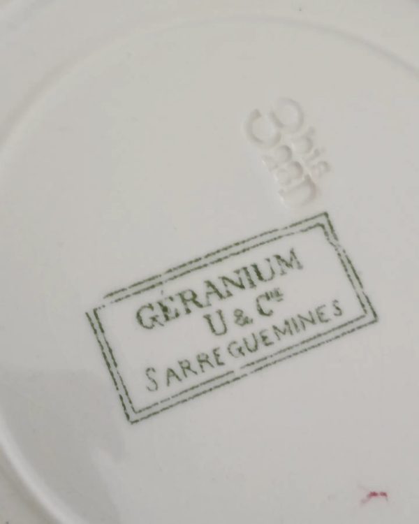 Set de 6 assiettes creuses terre de fer "Géranium" – Image 3