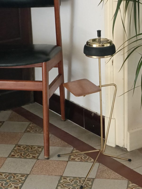 Cendrier poussoir sur pied années 50