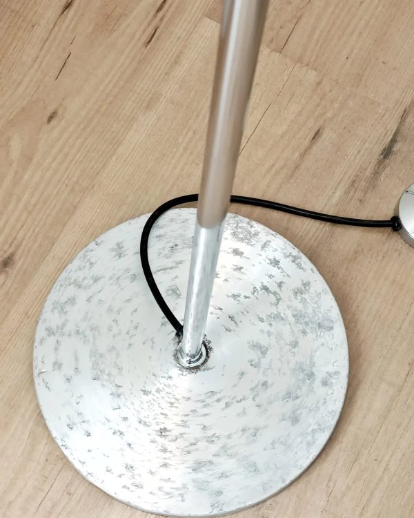 Lampadaire chrome et aluminium brossé – Image 3