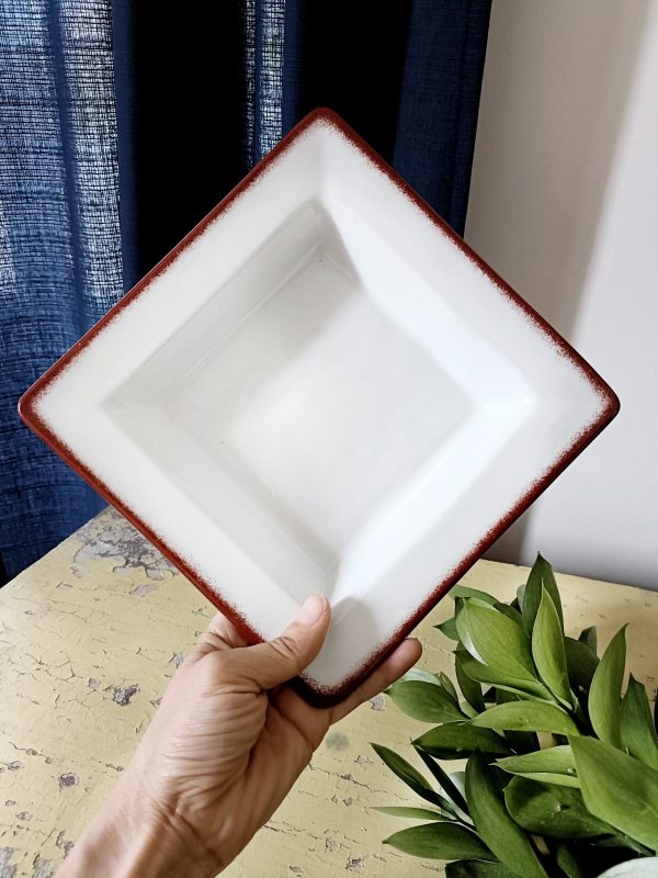 Set de 8 anciennes assiettes carrées Pillivuyt