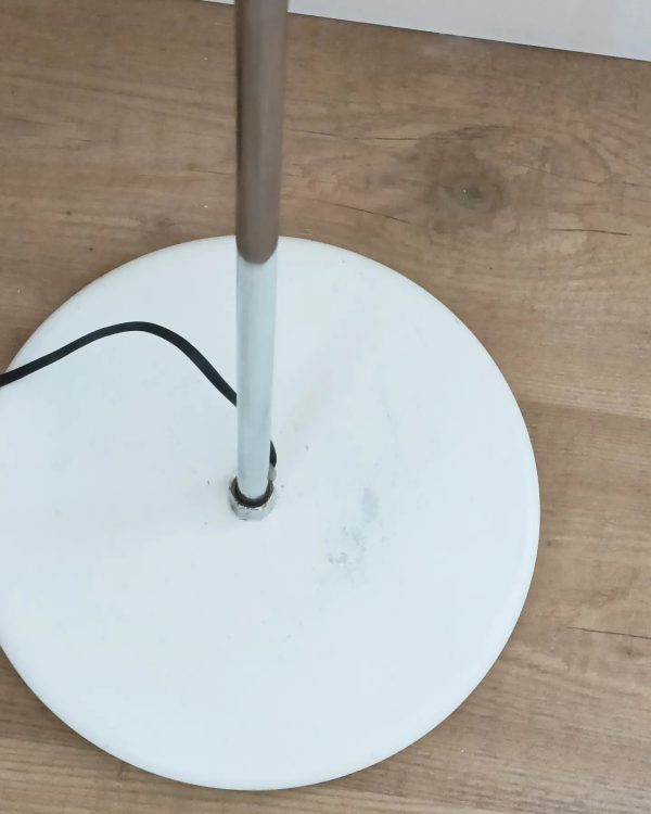 Lampadaire vintage 3 feux blancs – Image 3