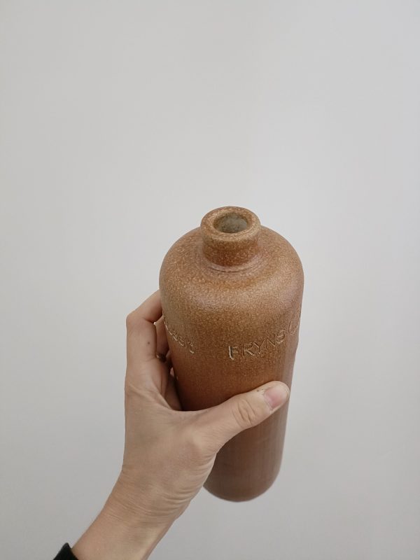Ancienne bouteille en grès – Image 7