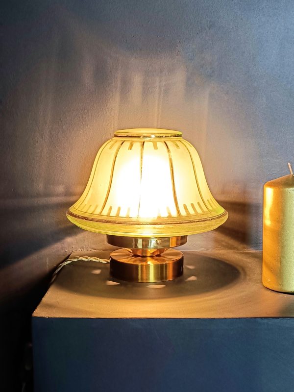 Lampe à poser globe XL en verre vert et or – Image 5