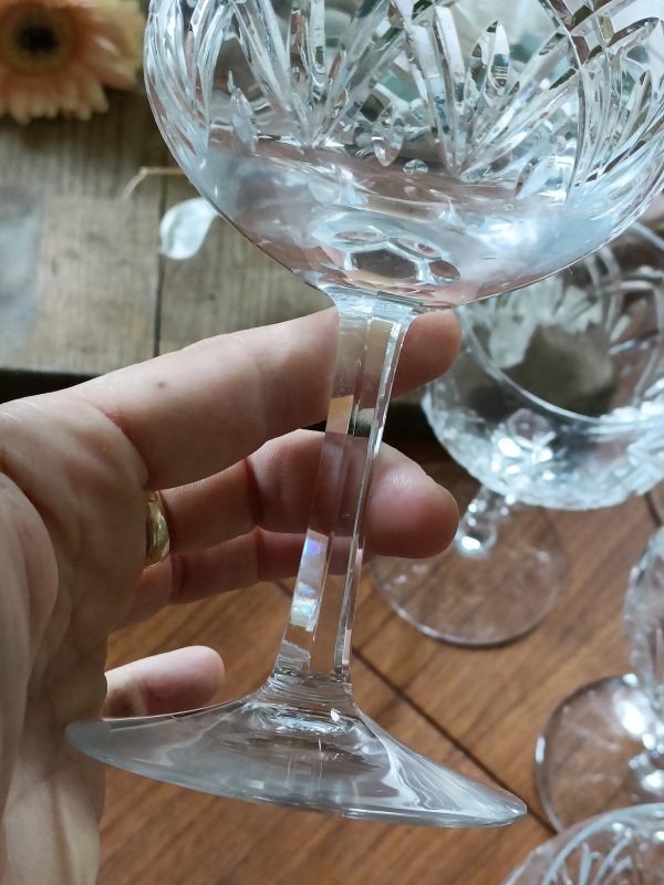 Service de 8 verres à vin en cristal – Image 2