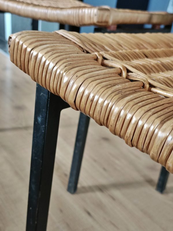 Paire de chaises métal osier années 60 – Image 7