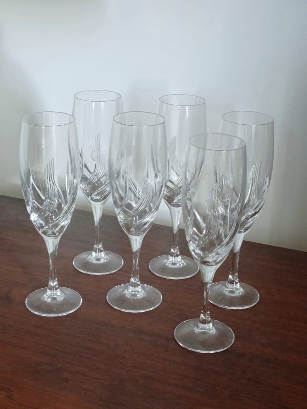 6 flûtes à champagne en cristal ciselé – Image 4