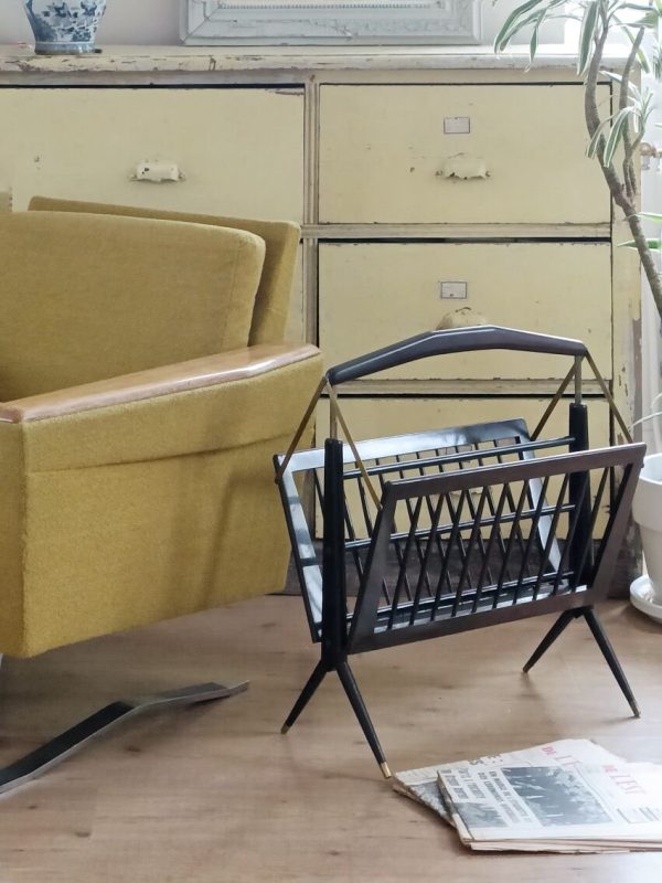 Porte-revues pliant en bois et laiton années 50