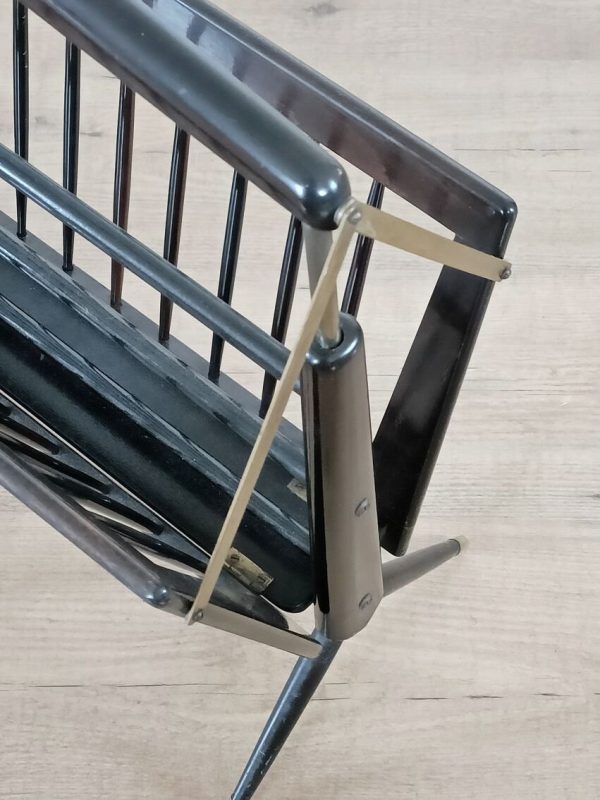 Porte-revues pliant en bois et laiton années 50 – Image 5