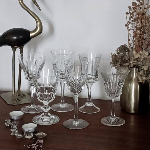 Service de 6 verres en cristal dépareillés