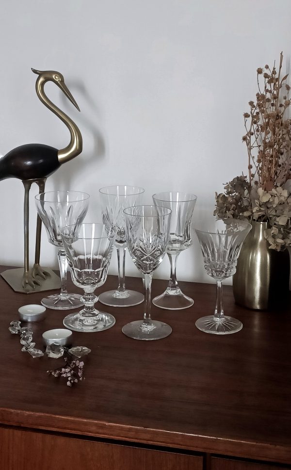 Service de 6 verres en cristal dépareillés