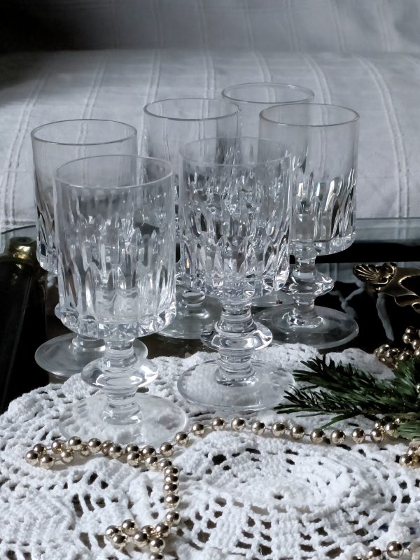 6 verres à vin en cristal de Bayel