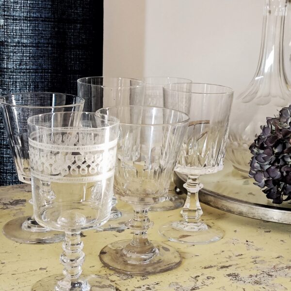 Réserves - Ensemble de 6 verres à eau anciens en cristal