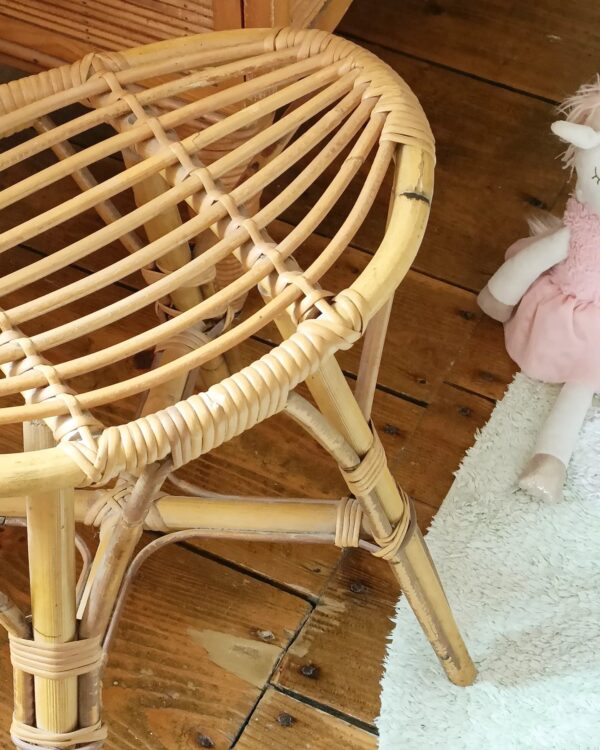 Tabouret rotin années 50, modèle rare – Image 3