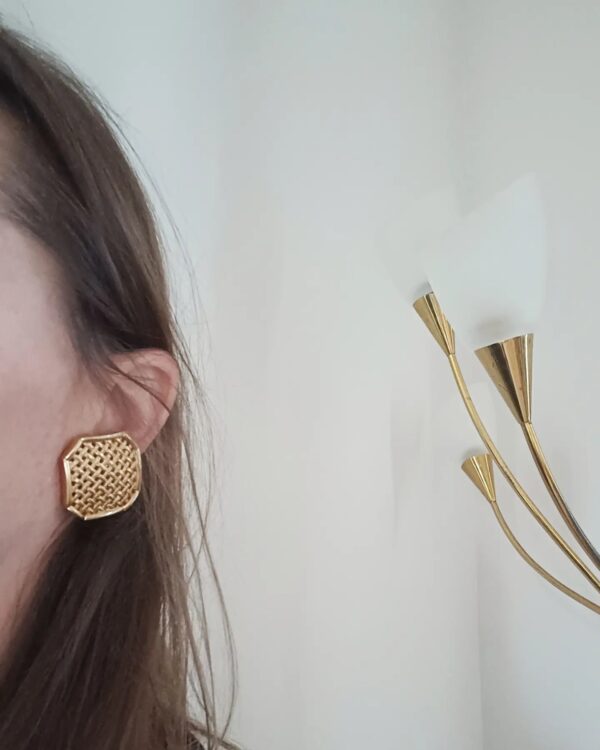 Réservées Isabelle - Boucles clips Dior vintage – Image 2