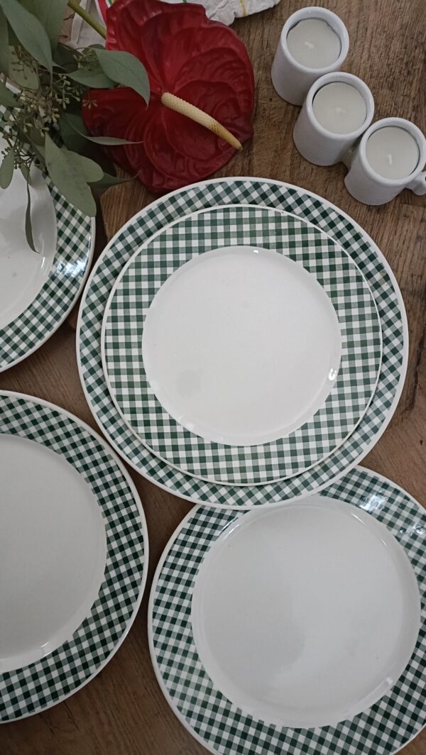 Lot de 6 assiettes à dessert Vichy – Image 4
