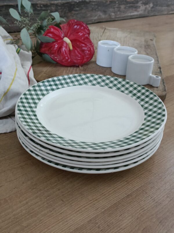 Lot de 6 assiettes plates décor Vichy – Image 5