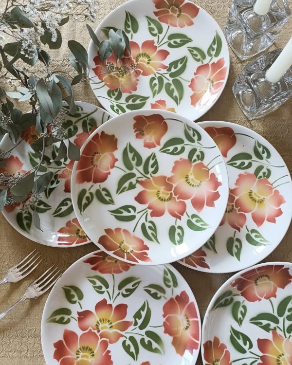 Réservée - Set de 6 assiettes plates fleuries vintage