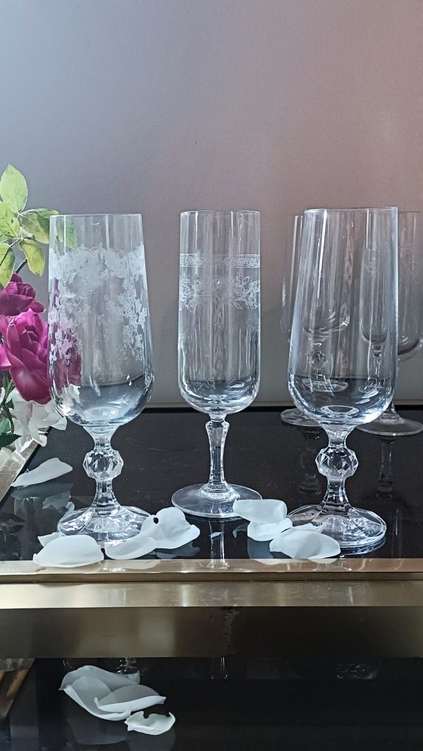 Ensemble dépareillé de 6 flûtes en cristal – Image 3