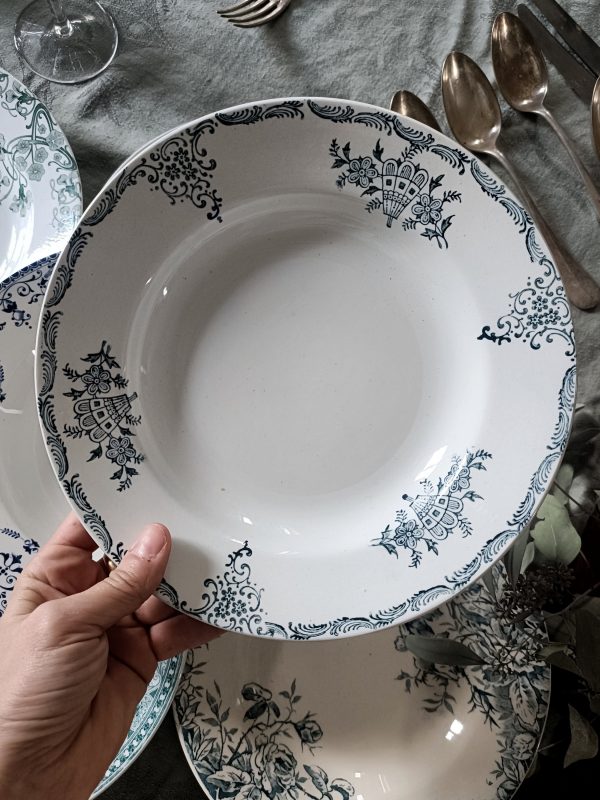 Ensemble dépareillé de 6 assiettes creuses Terre de fer bleues/vertes – Image 6