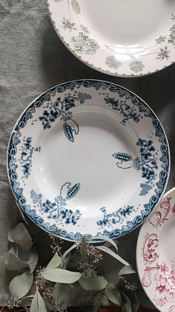 Ensemble dépareillé de 6 assiettes creuses Terre de fer multicolores – Image 3