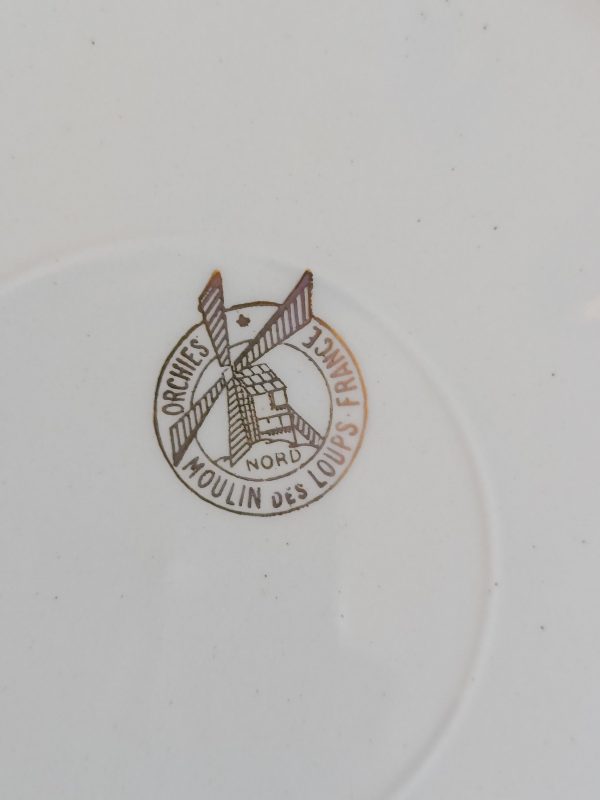 Ensemble dépareillé de 6 assiettes plates crème et or – Image 7