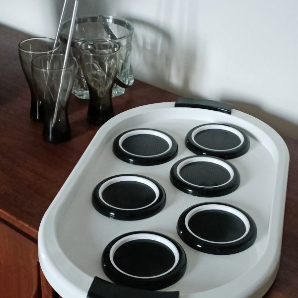 Plateau de service italien et ses dessous de verres
