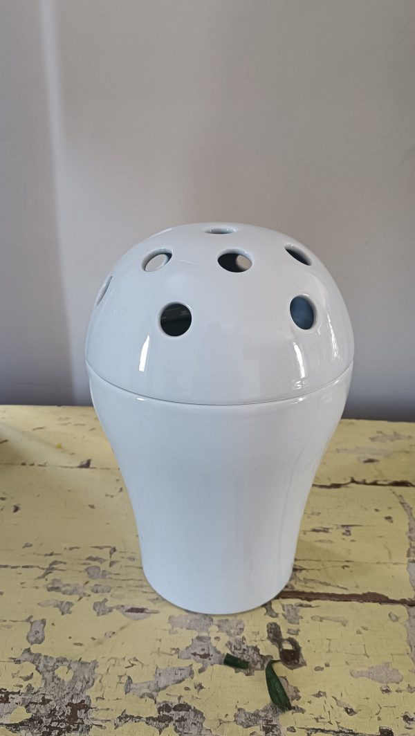 Vase pique fleurs en porcelaine – Image 4