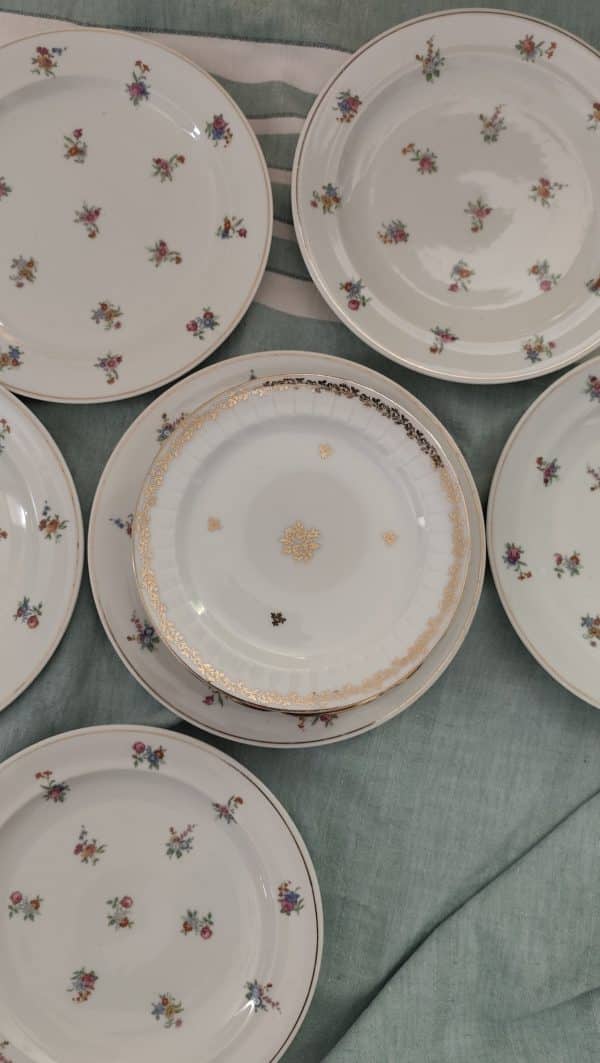 Service assiettes à dessert dépareillé – Image 8