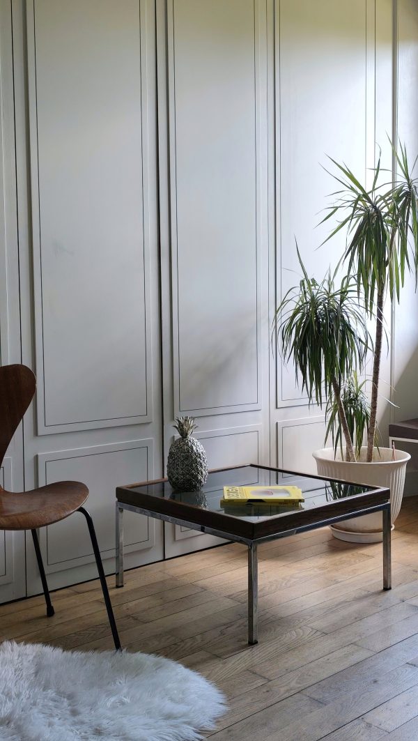 (Réservée Stéphanie) Table basse années 70 verre fumé et livraison incluse