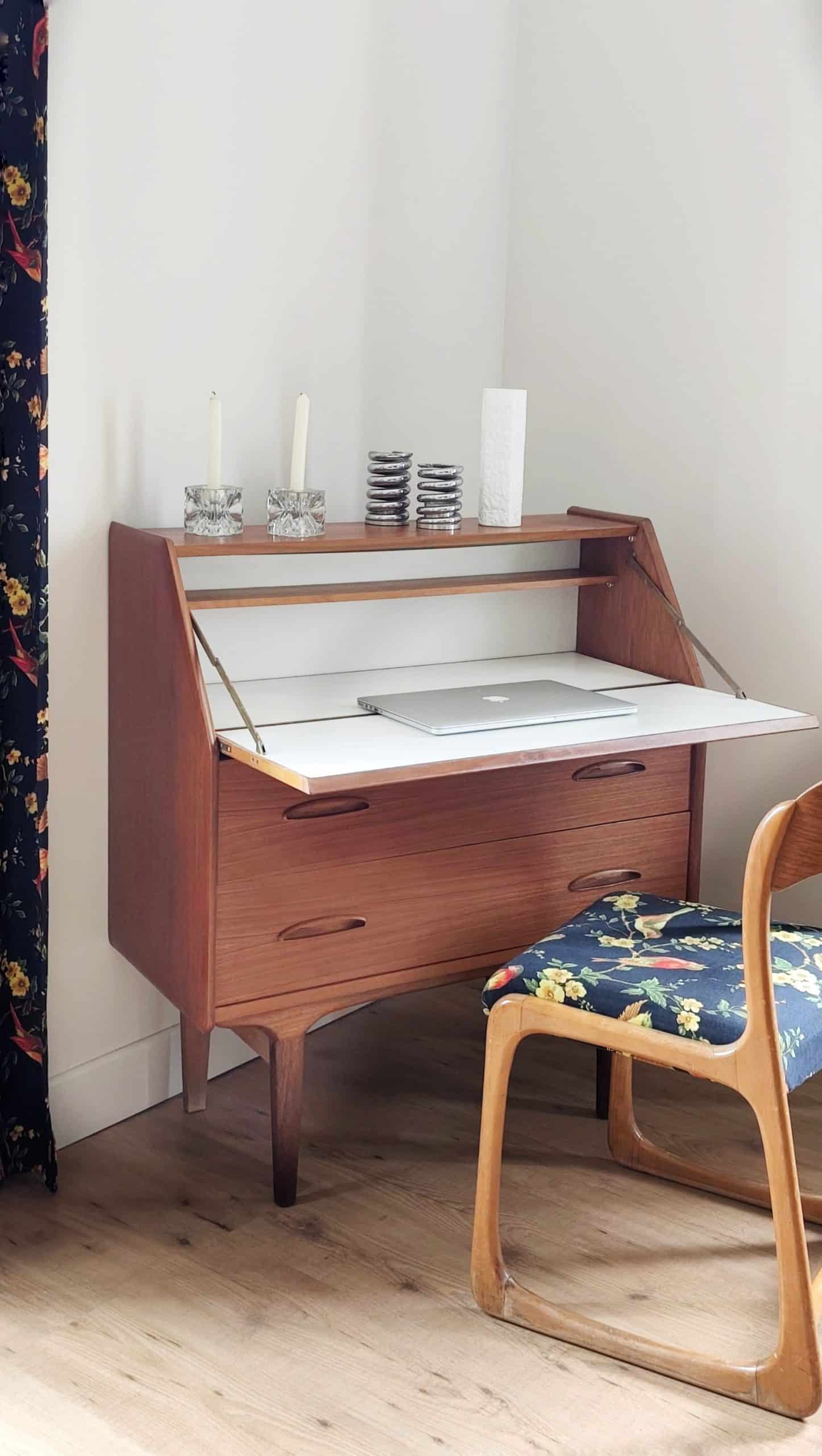 Réservé - Coiffeuse / Secrétaire vintage en teck par Ib Kofod-Larsen — Danemark, années 60 – Image 5