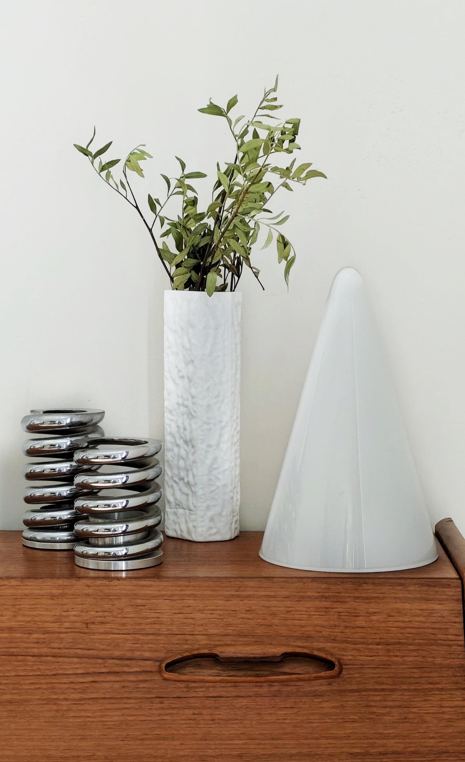 Pot porte-stylo "ressort" en acier – Design années 70 – Image 6