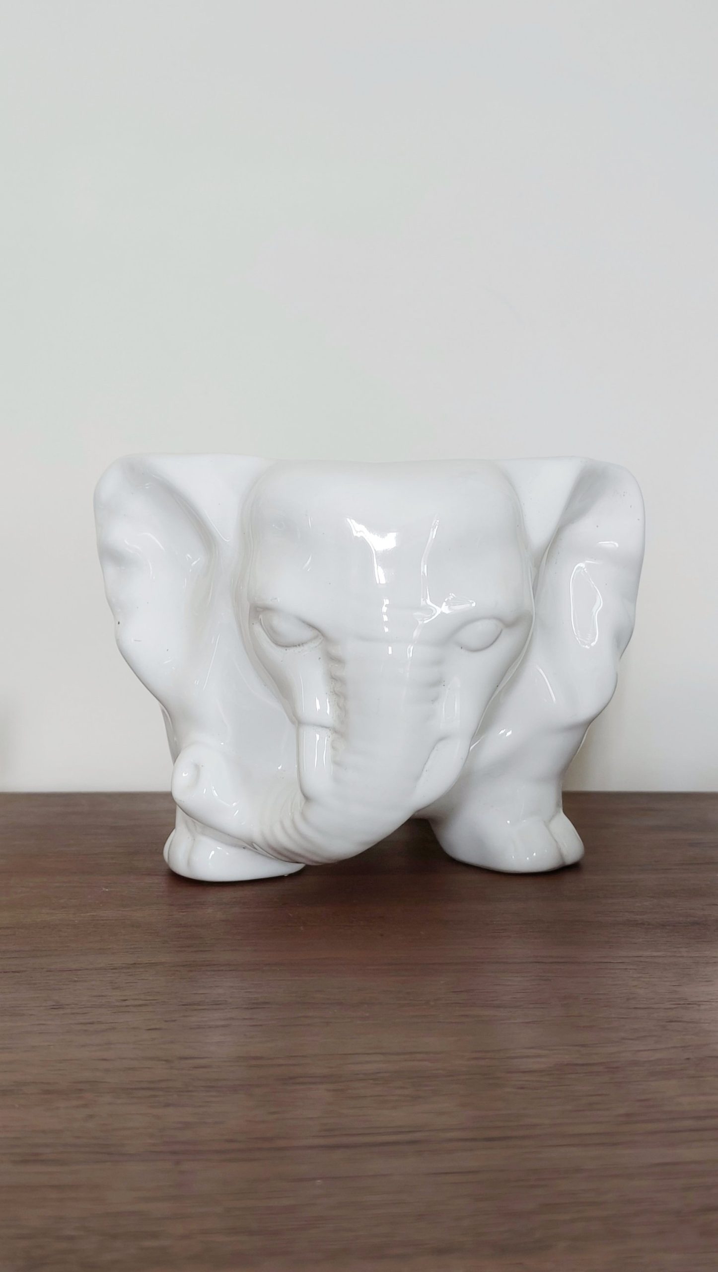 Cache pot zoomorphe éléphant vintage