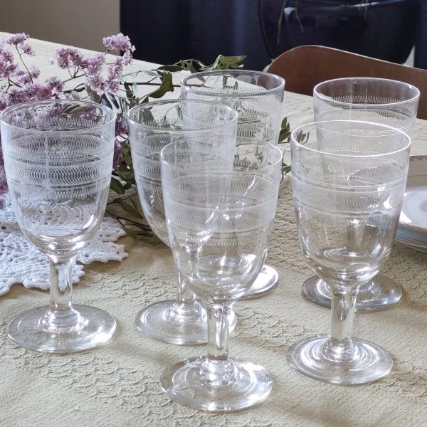 Lot de verres bistrot anciens