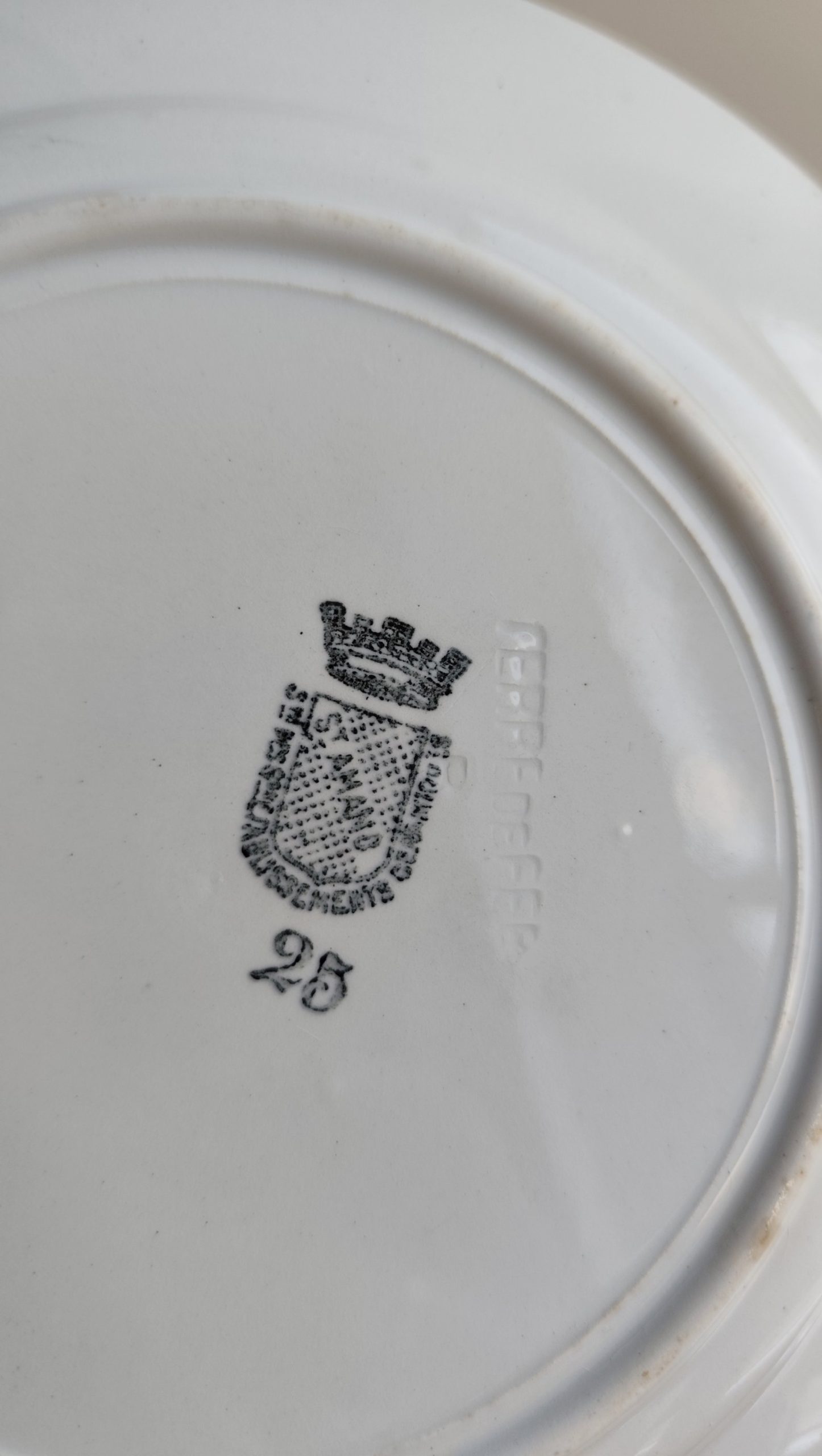 Lot de 6 assiettes à dessert Terre de fer polychromes – Image 6