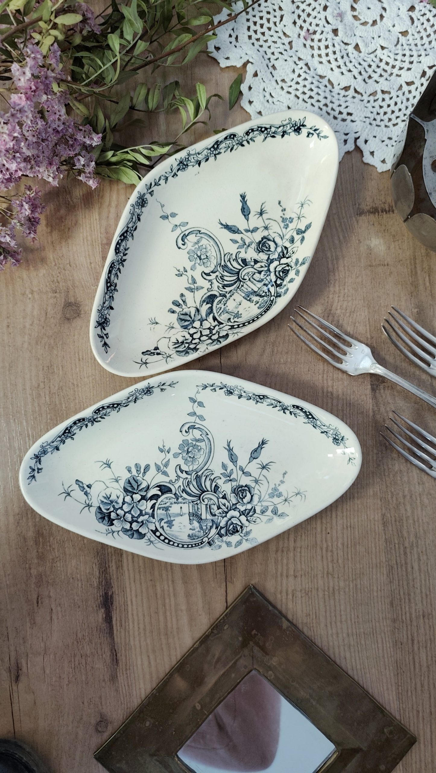 Paire de raviers Terre de fer Salins