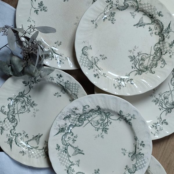 Lot de 7 très anciennes assiettes plates terre de fer  Lauzun Gien, 19e siècle