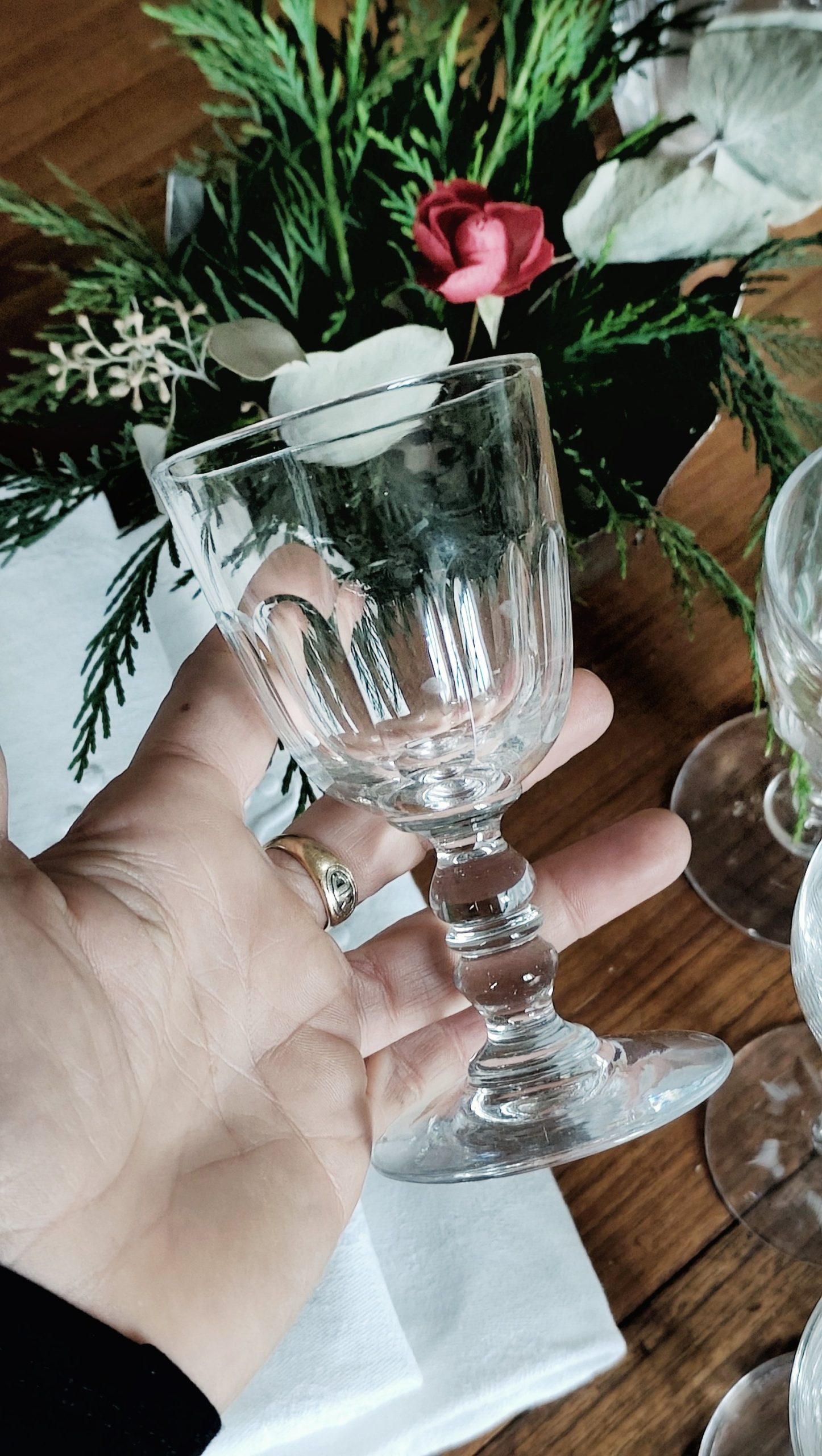 Service de 6 verres à liqueur dépareillés en cristal "Héritage et prestige" – Image 6