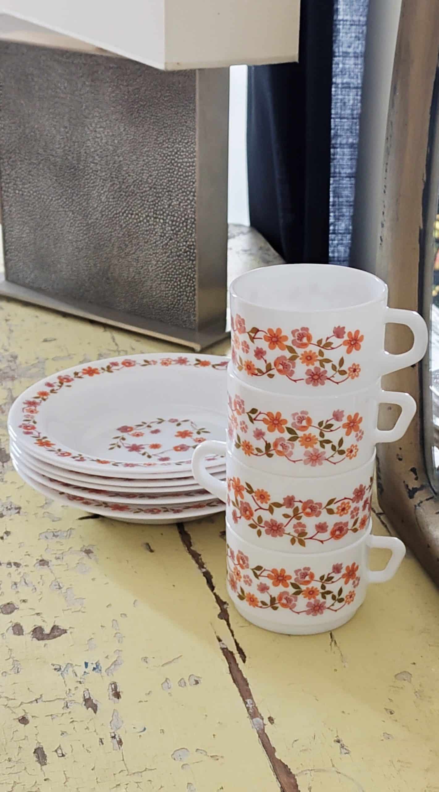 Ensemble vaisselle Arcopal années 70 – Image 5