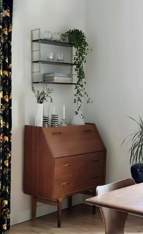 Étagère string années 60, marron