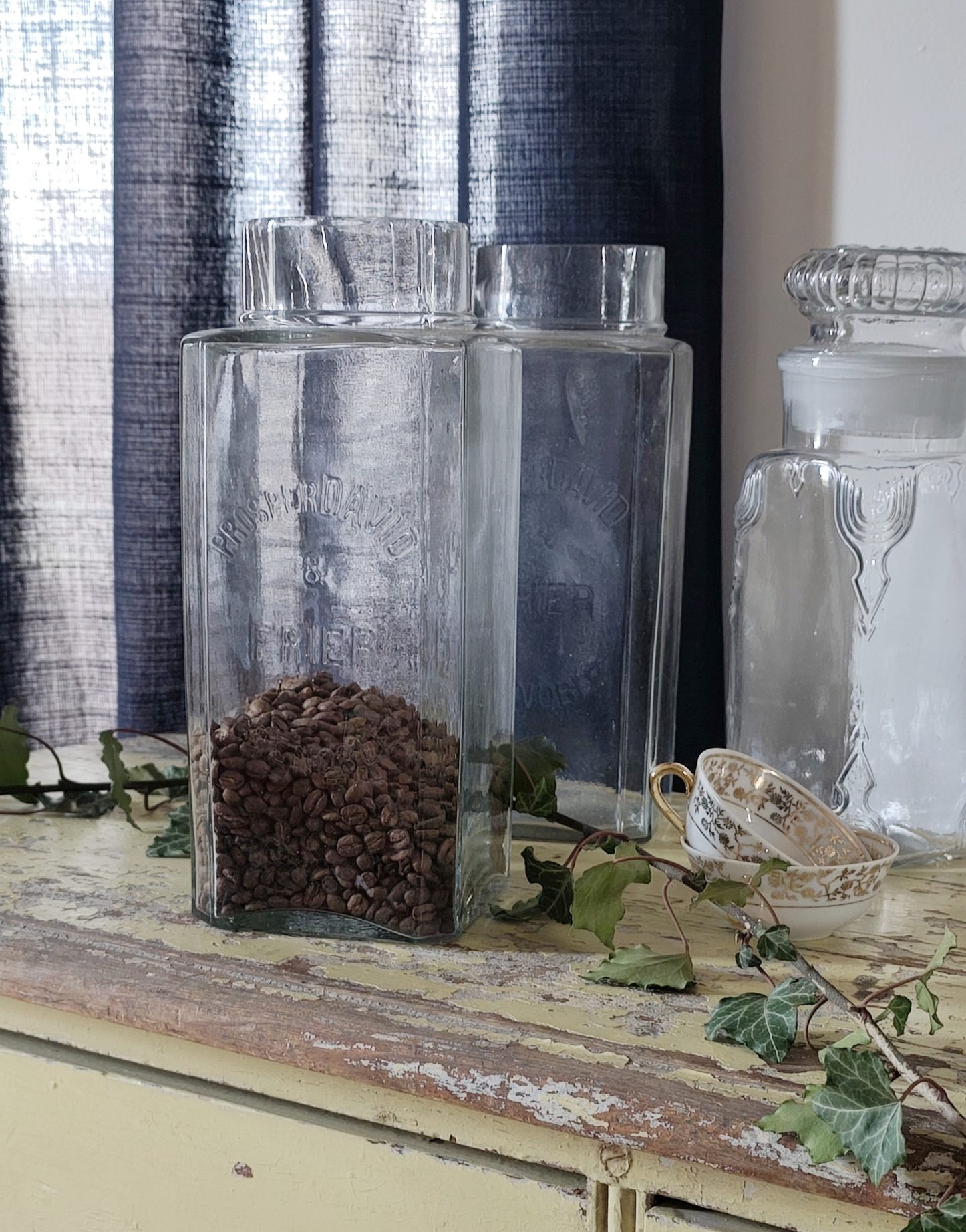 Ancien bocal à confiseries en verre Prosper et David